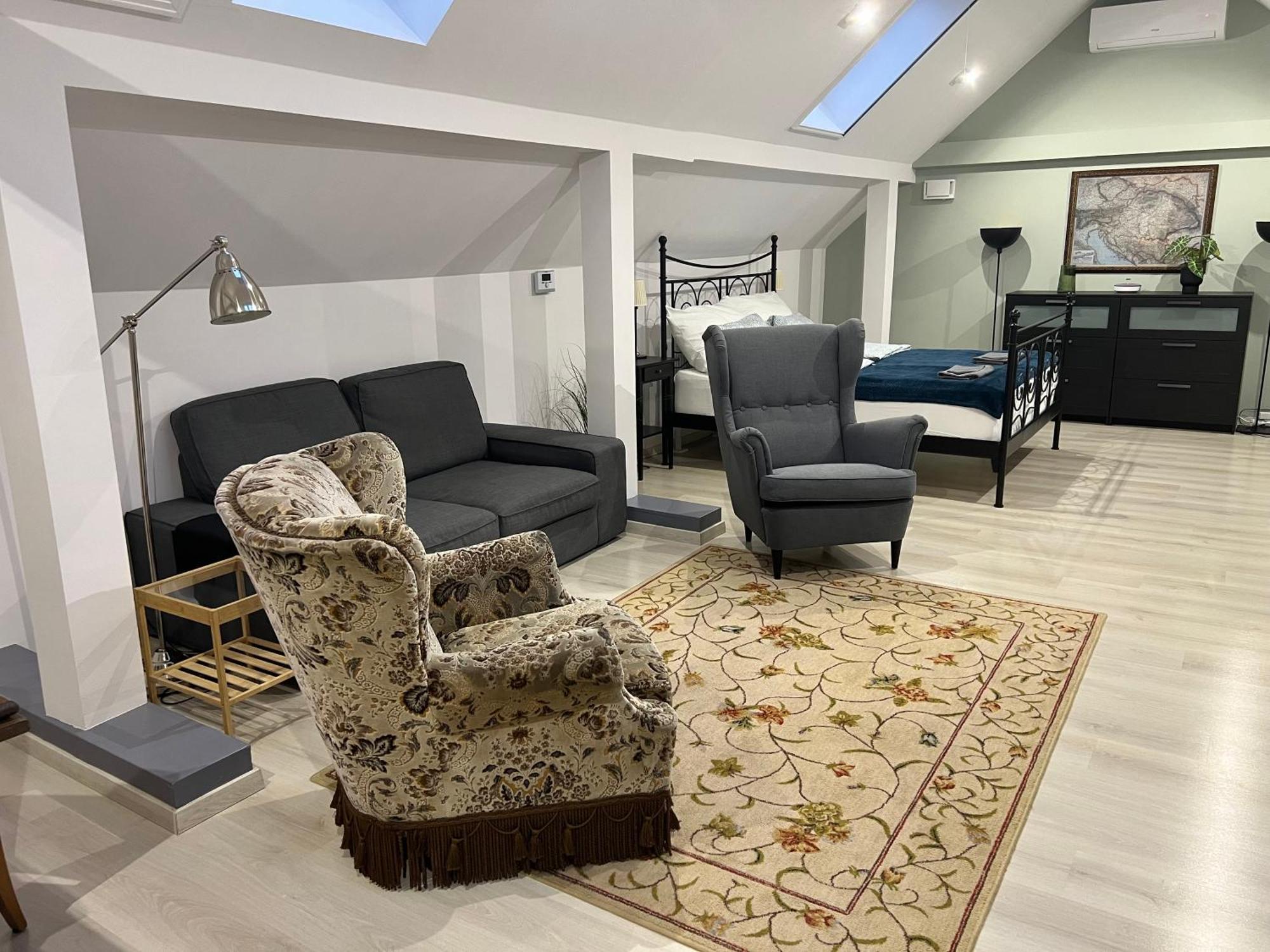 شقة Buekkoes Apartman سنتيندري المظهر الخارجي الصورة