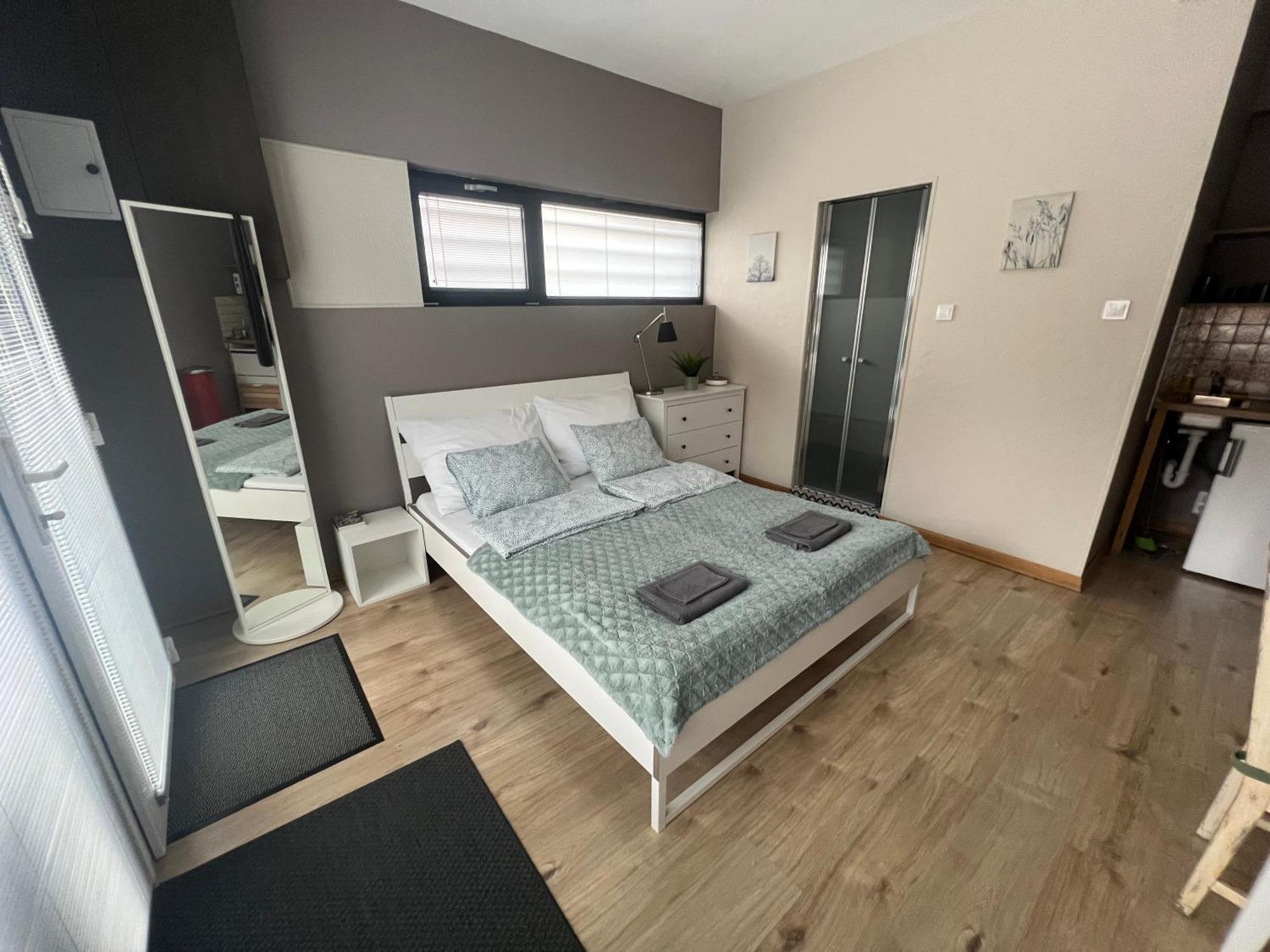 شقة Buekkoes Apartman سنتيندري المظهر الخارجي الصورة