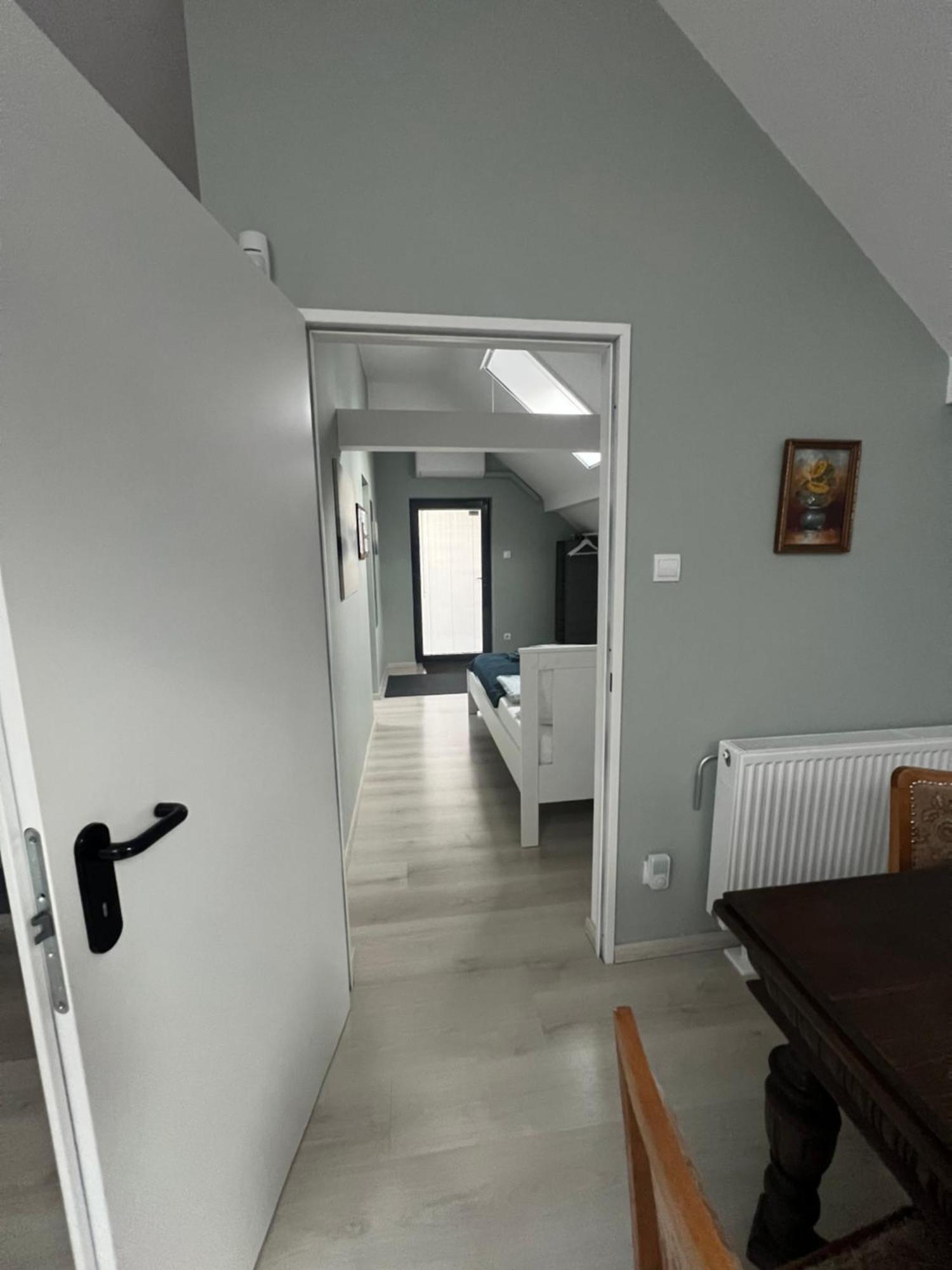 شقة Buekkoes Apartman سنتيندري المظهر الخارجي الصورة