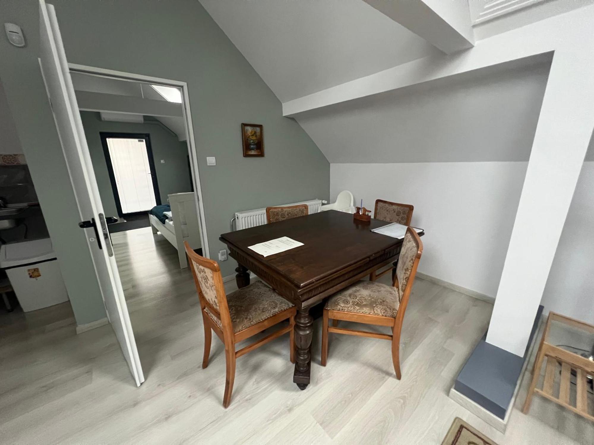 شقة Buekkoes Apartman سنتيندري المظهر الخارجي الصورة